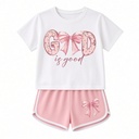 Conjunto casual de 2 piezas :camiseta de manga corta con estampado de lazo + pantalones cortos — foto 3