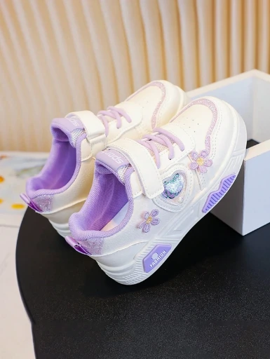 1 Par de zapatillas casuales para niños
