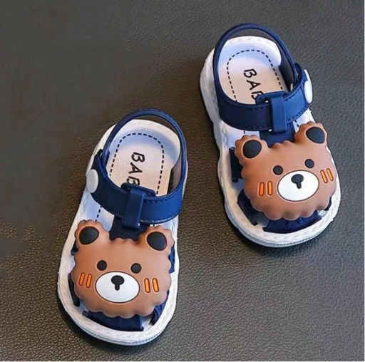 Sandalias de dedo cerrado para niños pequeños