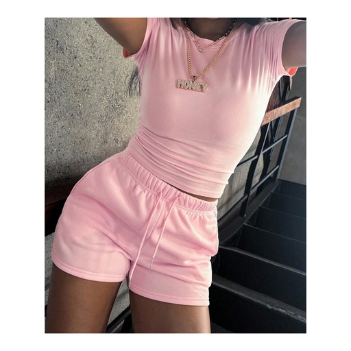 Conjunto de mujer: camiseta de manga corta y short liso
