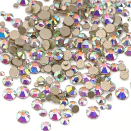 Sobre con 1440 Piezas de Piedras para Decoración de Uñas.